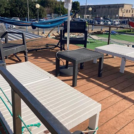 Houseboat Sardinia Suite Каляри Екстериор снимка