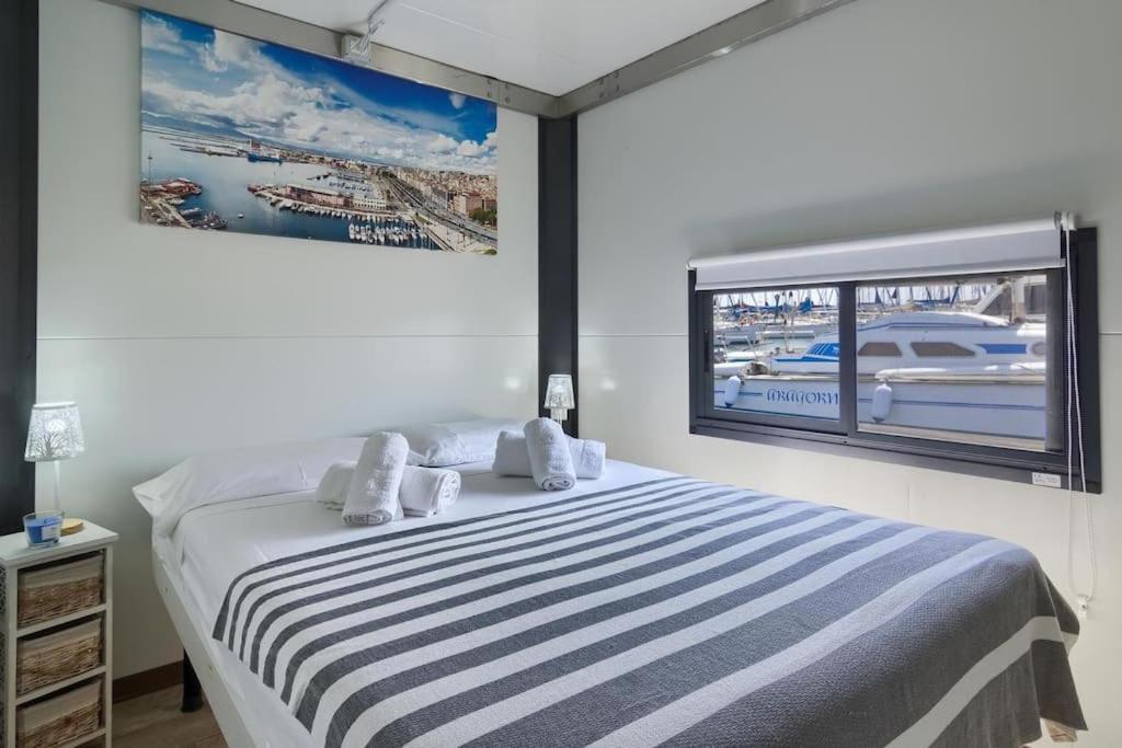 Houseboat Sardinia Suite Каляри Екстериор снимка